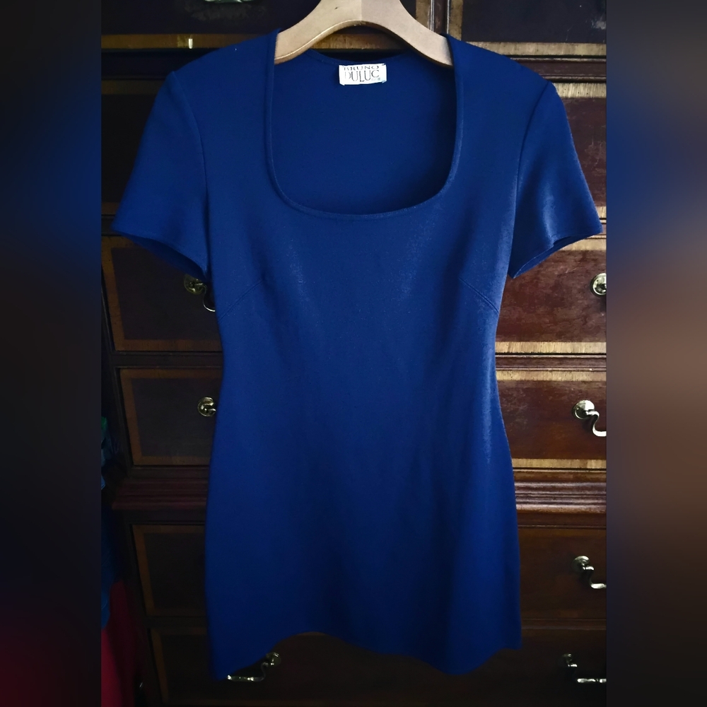 Elegant Blue Midi Dress
